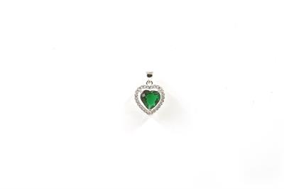 PENDENTE ZIRCONE CUORE VERDE IN ARGENTO 925°/°°